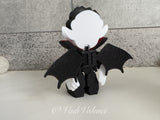 Baby Dracula 3D-gedruckt mit abnehmbaren Flügeln – 12 cm Figur mit Snap-and-Lock-System